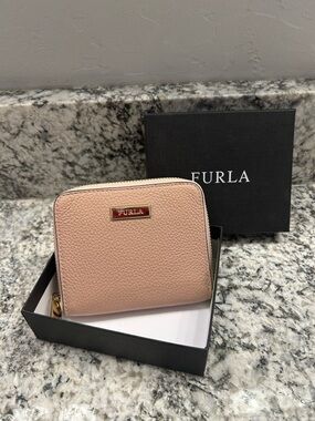 FURLA RITZY Zip Around Wallet MOONSTONE New in box with tag
